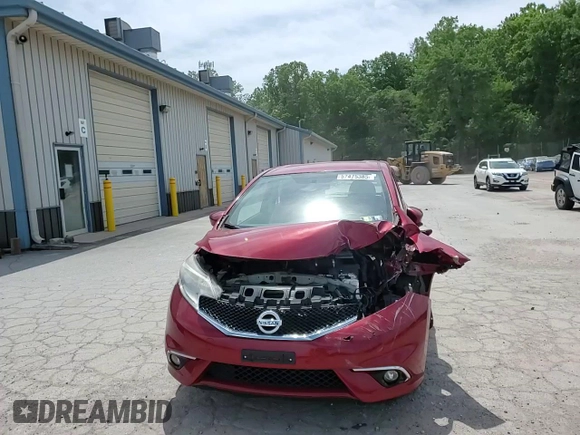2015 Nissan Note S Plus with VIN 3N1CE2CP0FL390180, listed as a Copart auction lot 57475385 with 51,033 mi miles and Salvage title. Bid and sale history available at DreamBid. Image 13.