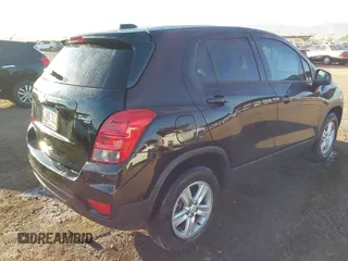 2022 Chevrolet Trax LS with VIN KL7CJNSM9NB550474, listed as a IAAI auction lot 41619498 with 96,372 mi miles. Bid and sale history available at carsss.com. Image 4.