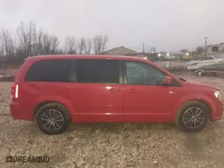 2015 Dodge Grand Caravan SXT with VIN 2C4RDGCG0FR751076, listed as a IAAI auction lot 40892494 with 164,157 mi miles. Bid and sale history available at carsss.com. Image 13.