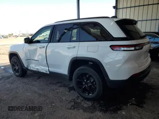 2024 Jeep Grand Cherokee Altitude with VIN 1C4RJGAG4R8550874, listed as a Copart auction lot 57902725 with 26,703 mi miles and Clean title. Bid and sale history available at DreamBid. Image 2.