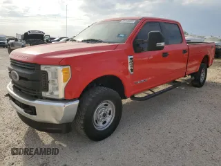 2017 Ford Super Duty F-250 SRW Lariat with VIN 1FT7W2BT7HEC85021, listed as a Copart auction lot 53759605 with 298,409 mi miles and Clean Title. Bid and sale history available at carsss.com. Image 1.
