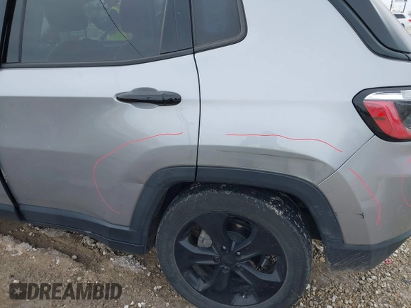 2021 Jeep Compass Latitude with VIN 3C4NJCBB2MT526500, listed as a IAAI auction lot 41642304 with 51,315 mi miles and . Bid and sale history available at carsss.com. Image 21.
