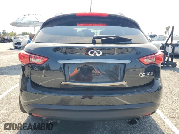 2017 Infiniti QX70 with VIN JN8CS1MW2HM410299, listed as a Copart auction lot 58399175 with Not provided miles and Salvage title. Bid and sale history available at DreamBid. Image 6.