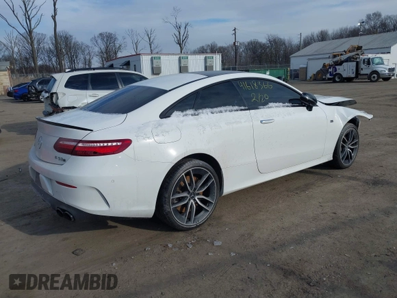 2019 Mercedes-Benz E-Class AMG E 53 with VIN WDD1J6BB9KF083601, listed as a IAAI auction lot 41618366 with 44,960 mi miles. Bid and sale history available at carsss.com. Image 4.