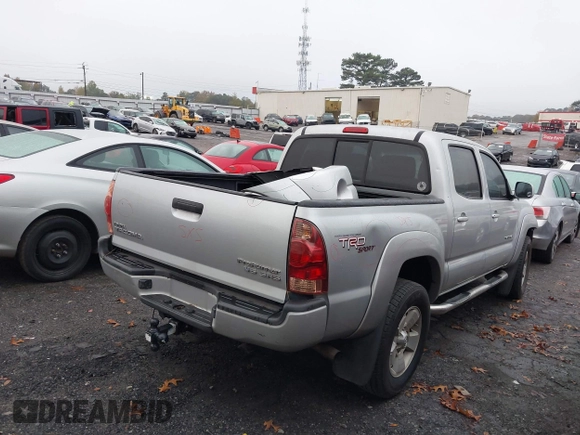 2007 Toyota Tacoma PreRunner with VIN 5TEJU62N27Z344993, listed as a IAAI auction lot 40858670 with 203,586 mi miles and . Bid and sale history available at DreamBid. Image 4.