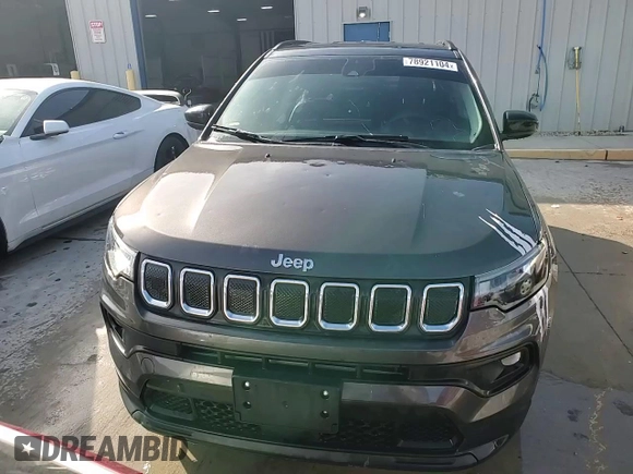 2022 Jeep Compass Altitude with VIN 3C4NJCBB3NT229852, listed as a Copart auction lot 78921104 with 49,618 mi miles and Salvage title. Bid and sale history available at DreamBid. Image 13.