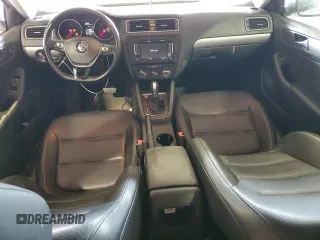 2015 Volkswagen Jetta SE with VIN 3VWD07AJ4FM404097, listed as a Copart auction lot 55054165 with 107,803 mi miles and Salvage title. Bid and sale history available at DreamBid. Image 8.