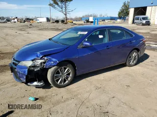 2015 Toyota Camry XLE with VIN 4T1BF1FK3FU951263, listed as a Copart auction lot 49636455 with 151,989 mi miles and Clean Title. Bid and sale history available at carsss.com. Image 1.