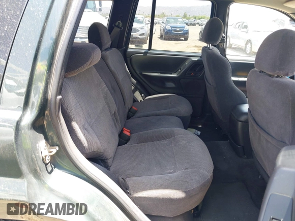 2001 Jeep Grand Cherokee Laredo with VIN 1J4GW48N51C612600, listed as a IAAI auction lot 42348631 with 165,918 mi miles and . Bid and sale history available at DreamBid. Image 8.