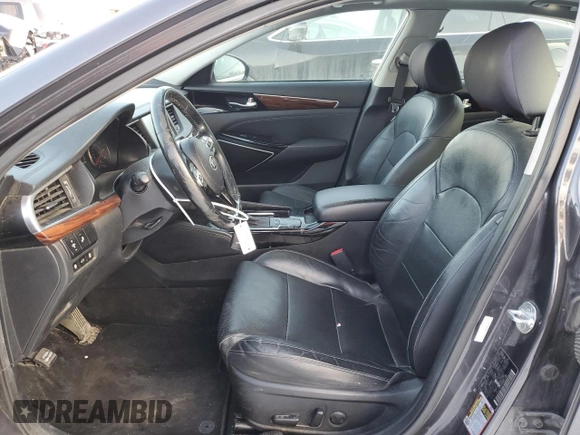 2017 Kia Cadenza Limited with VIN KNALC4J10H5077840, listed as a Copart auction lot 88849015 with 85,763 mi miles and Salvage Title. Bid and sale history available at carsss.com. Image 7.