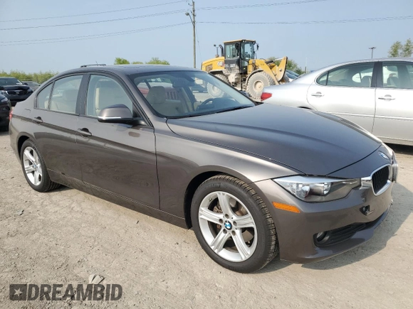 2014 BMW 3 Series 320i xDrive с VIN WBA3C3C58EPV90764, выставлен на аукционе Copart как лот 59424895 с пробегом 116 054 миль миль и Списание • Salvage title. История ставок и продаж доступна на DreamBid. Изображение 4.
