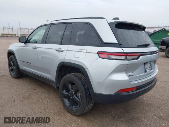 2023 Jeep Grand Cherokee Altitude with VIN 1C4RJHAG8PC611840, listed as a IAAI auction lot 42336992 with 41,100 mi miles and . Bid and sale history available at DreamBid. Image 3.