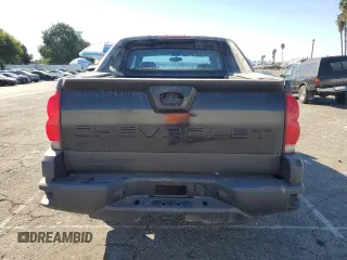 2002 Chevrolet Avalanche with VIN 3GNEC13T32G184641, listed as a Copart auction lot 73548844 with 183,307 mi miles and Salvage Title. Bid and sale history available at carsss.com. Image 6.