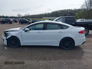2020 Ford Fusion SE with VIN 3FA6P0HD0LR143408, listed as a IAAI auction lot 41854955 with 53,331 mi miles. Bid and sale history available at carsss.com. Image 14.