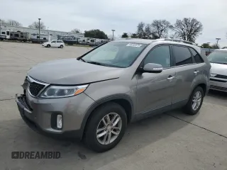 2014 Kia Sorento LX with VIN 5XYKT4A74EG515183, listed as a Copart auction lot 45332975 with 126,082 mi miles and Salvage Title. Bid and sale history available at carsss.com. Image 1.