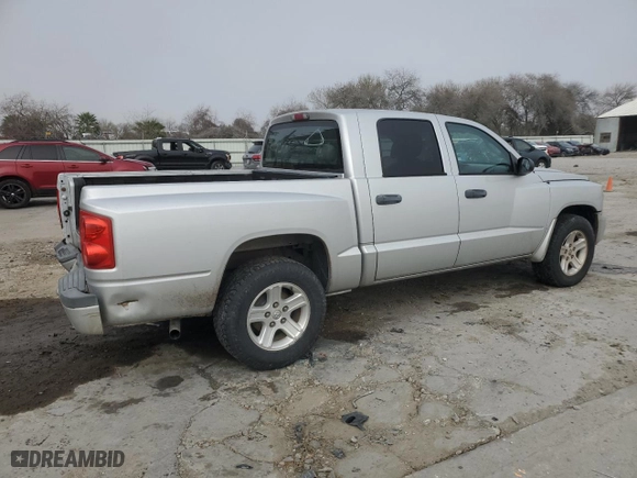 2011 Ram Dakota Bighorn/Lonestar with VIN 1D7RE3GK7BS653553, listed as a Copart auction lot 41739195 with 263,256 mi miles and Salvage Title. Bid and sale history available at carsss.com. Image 3.