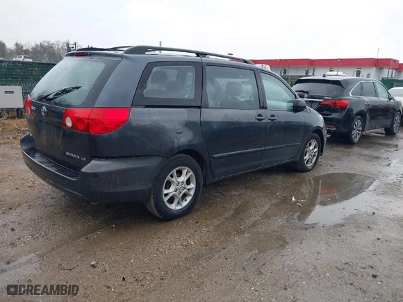 2007 Toyota Sienna CE with VIN 5TDZK23C37S075835, listed as a IAAI auction lot 41957829 with 135,819 mi miles. Bid and sale history available at carsss.com. Image 4.