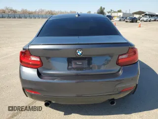 2017 BMW M2 z VIN WBA2G1C59HV638809, wystawiony jako Copart lot #44974604 z przebiegiem 113 249 mil mil oraz . Historia ofert i sprzedaży dostępna na DreamBid. Obrazek 6.