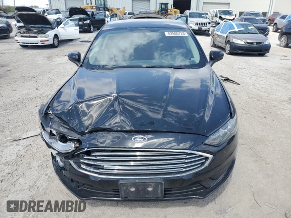 2017 Ford Fusion SE with VIN 3FA6P0H71HR322123, listed as a Copart auction lot 52560725 with 147,225 mi miles and Salvage title. Bid and sale history available at DreamBid. Image 5.