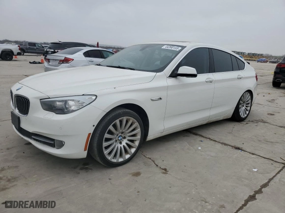 2013 BMW 5 Series Gran Turismo 535i with VIN WBASN2C54DC202564, listed as a Copart auction lot 44390155 with 152,332 mi miles and Clean Title. Bid and sale history available at carsss.com. Image 1.
