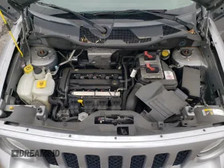 2017 Jeep Patriot High Altitude z VIN 1C4NJPFA8HD188251, wystawiony jako Copart lot #52849205 z przebiegiem 66 983 mil mil oraz Szkoda całkowita • Salvage title. Historia ofert i sprzedaży dostępna na DreamBid. Obrazek 12.