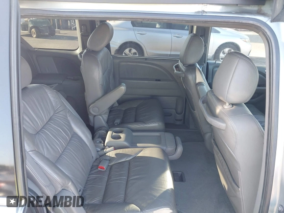 2010 Honda Odyssey EX-L with VIN 5FNRL3H6XAB061092, listed as a IAAI auction lot 41645143 with 165,941 mi miles. Bid and sale history available at carsss.com. Image 8.