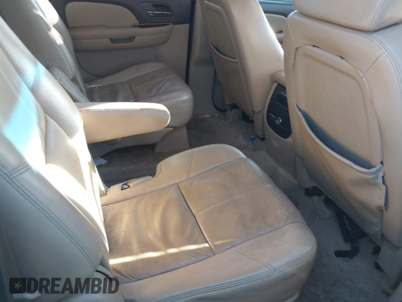 2008 GMC Yukon XL SLT 4SB with VIN 1GKFC16008R232849, listed as a IAAI auction lot 41463014 with 266,448 mi miles and . Bid and sale history available at carsss.com. Image 8.