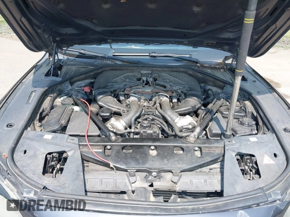 2010 BMW 7 Series 750Li with VIN WBAKB8C50ACY64262, listed as a IAAI auction lot 42433667 with 121,008 mi miles and . Bid and sale history available at DreamBid. Image 10.