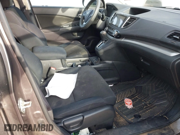2016 Honda CR-V EX z VIN 2HKRM4H55GH702346, wystawiony jako IAAI lot #42134609 z przebiegiem 149 845 mil mil oraz . Historia ofert i sprzedaży dostępna na DreamBid. Obrazek 5.
