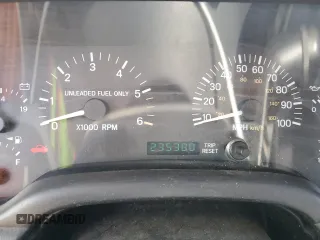 1998 Jeep Cherokee Sport with VIN 1J4FJ68S1WL259582, listed as a Copart auction lot 68115624 with 235,380 mi miles and Salvage Title. Bid and sale history available at carsss.com. Image 9.