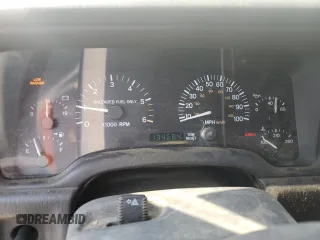 1999 Jeep Cherokee Sport z VIN 1J4FF68S3XL597049, wystawiony jako Copart lot #58736325 z przebiegiem 134 684 mil mil oraz Nie do naprawy • Non repairable. Historia ofert i sprzedaży dostępna na DreamBid. Obrazek 9.
