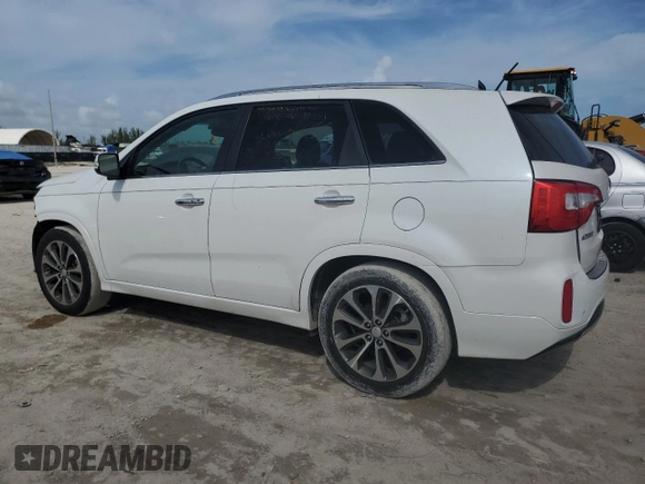 2014 Kia Sorento SX with VIN 5XYKW4A7XEG465798, listed as a Copart auction lot 69377074 with 63,379 mi miles and Salvage Title. Bid and sale history available at carsss.com. Image 2.