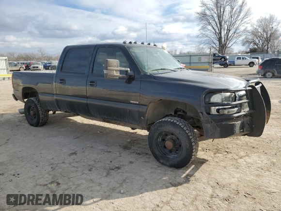 2005 GMC Sierra 2500HD SLT z VIN 1GTHK23205F964169, wystawiony jako Copart lot #42234625 z przebiegiem 304 832 mil mil oraz Szkoda całkowita • Salvage title. Historia ofert i sprzedaży dostępna na DreamBid. Obrazek 4.