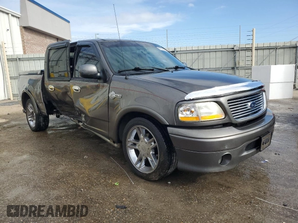 2002 Ford F-150 Harley Davidson with VIN 1FTRW07352KD72978, listed as a Copart auction lot 85037204 with 53,951 mi miles and Salvage Title. Bid and sale history available at carsss.com. Image 4.