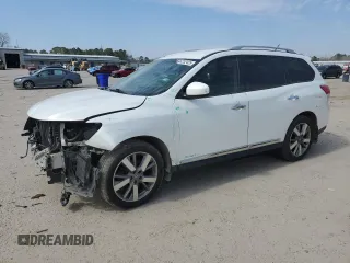 2014 Nissan Pathfinder Platinum z VIN 5N1AR2MNXEC679465, wystawiony jako Copart lot #46232425 z przebiegiem 225 699 mil mil oraz Szkoda całkowita • Salvage title. Historia ofert i sprzedaży dostępna na DreamBid. Obrazek 1.