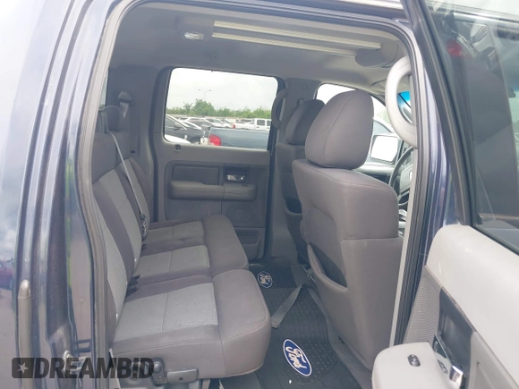 2004 Ford F-150 XLT with VIN 1FTRW12W44KB14204, listed as a IAAI auction lot 42141730 with 246,970 mi miles and . Bid and sale history available at DreamBid. Image 8.