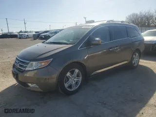 2013 Honda Odyssey Touring with VIN 5FNRL5H97DB025452, listed as a Copart auction lot 48868935 with 172,319 mi miles and Clean Title. Bid and sale history available at carsss.com. Image 1.