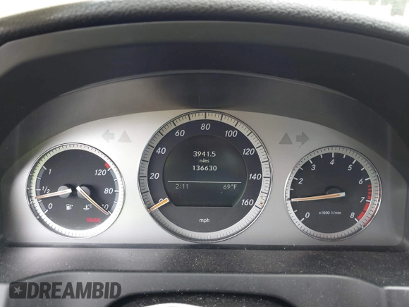 2008 Mercedes-Benz C 300 Sport with VIN WDDGF54X38F075307, listed as a IAAI auction lot 42348933 with 136,630 mi miles and . Bid and sale history available at DreamBid. Image 7.
