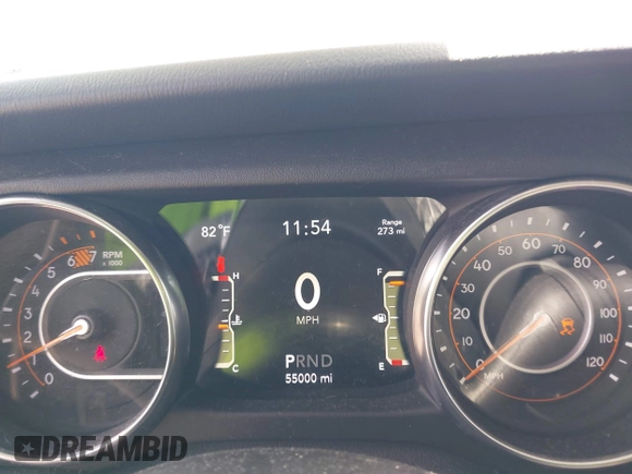 2021 Jeep Wrangler Unlimited Sahara Altitude z VIN 1C4HJXEN7MW518395, wystawiony jako IAAI lot #42484314 z przebiegiem 55 000 mil mil oraz . Historia ofert i sprzedaży dostępna na DreamBid. Obrazek 7.