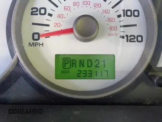 2007 Ford Escape Limited with VIN 1FMCU04167KB90000, listed as a IAAI auction lot 42217640 with 233,117 mi miles and . Bid and sale history available at DreamBid. Image 15.