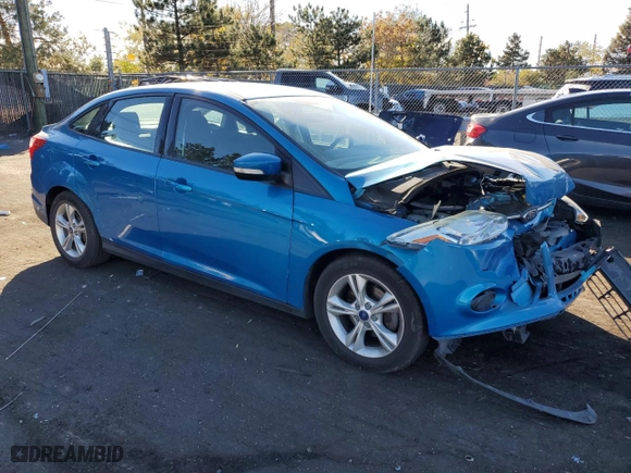 2014 Ford Focus SE with VIN 1FADP3F21EL279364, listed as a Copart auction lot 78948404 with 86,596 mi miles and Salvage Title. Bid and sale history available at carsss.com. Image 4.