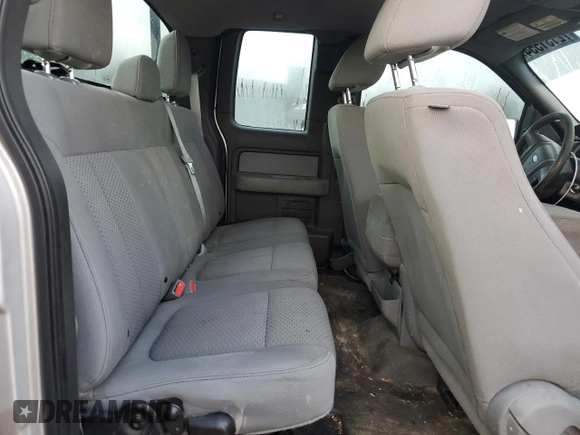 2014 Ford F-150 XL с VIN 1FTVX1EF6EKG10596, выставлен на аукционе Copart как лот 72131554 с пробегом 216 483 миль миль и Списание • Salvage title. История ставок и продаж доступна на DreamBid. Изображение 10.