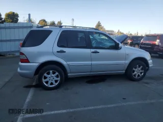 2000 Mercedes-Benz M 320/430/500 with VIN 4JGAB72E0YA167962, listed as a Copart auction lot 89158575 with 194,471 mi miles and Salvage title. Bid and sale history available at DreamBid. Image 3.