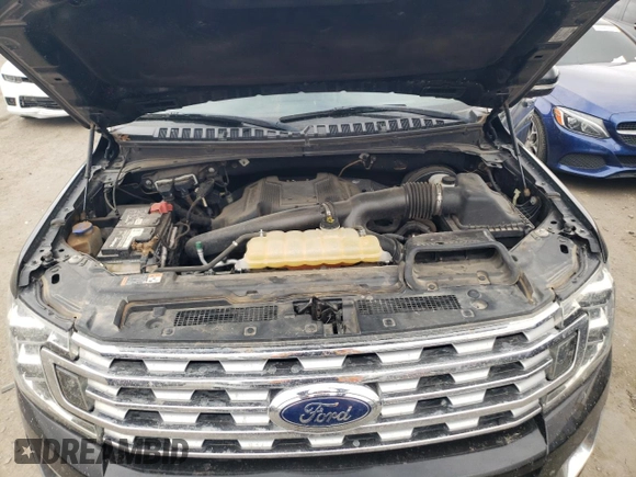 2018 Ford Expedition Max Limited с VIN 1FMJK1KT0JEA50294, выставлен на аукционе Copart как лот 44070515 с пробегом 100 481 миль миль и Списание • Salvage title. История ставок и продаж доступна на DreamBid. Изображение 12.