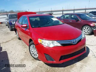 2012 Toyota Camry XLE z VIN 4T1BD1FK9CU006044, wystawiony jako IAAI lot #41835387 z przebiegiem 175 129 mil mil oraz . Historia ofert i sprzedaży dostępna na DreamBid. Obrazek 1.