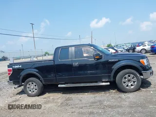 2009 Ford F-150 XL z VIN 1FTPX14V39FB15160, wystawiony jako IAAI lot #42681683 z przebiegiem 342 374 mil mil oraz . Historia ofert i sprzedaży dostępna na DreamBid. Obrazek 13.