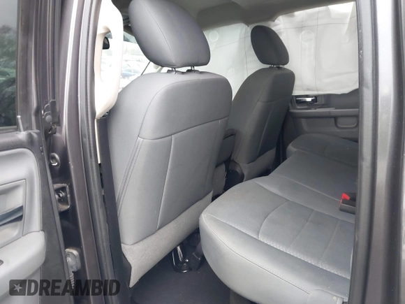 2015 Ram 1500 SLT z VIN 1C6RR6GG9FS512153, wystawiony jako IAAI lot #41475083 z przebiegiem 64 338 mil mil oraz . Historia ofert i sprzedaży dostępna na DreamBid. Obrazek 8.