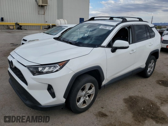 2019 Toyota RAV4 XLE with VIN 2T3W1RFVXKW043919, listed as a Copart auction lot 52998715 with 55,593 mi miles and Salvage Title. Bid and sale history available at carsss.com. Image 1.