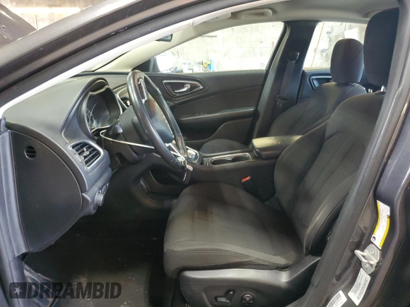 2015 Chrysler 200 Limited with VIN 1C3CCCAB0FN681282, listed as a Copart auction lot 59132615 with 90,577 mi miles and Salvage title. Bid and sale history available at DreamBid. Image 7.