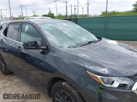 2020 Chevrolet Equinox LT z VIN 2GNAXKEV9L6105008, wystawiony jako IAAI lot #42114279 z przebiegiem 147 489 mil mil oraz . Historia ofert i sprzedaży dostępna na DreamBid. Obrazek 6.